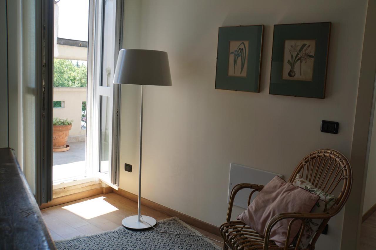 La Rotonda 2 Camere Con Terrazza In Centro パヴィーア エクステリア 写真