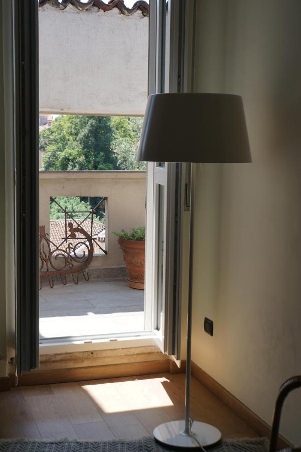 La Rotonda 2 Camere Con Terrazza In Centro パヴィーア エクステリア 写真